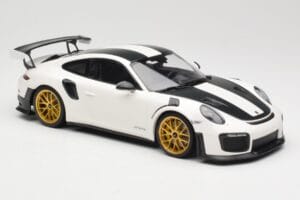 Porsche 911 991.2 GT2 RS Weissach Package Baltas Su Auksiniais Ratais Minichamps 1:18 153068308 Metalas - nuotrauka 4 iš 6