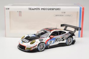Porsche 911 991.2 GT3 R #17 Kues Team 75 Bernhard M. Christensen / K. Cairoli 24 Hours of Nurburgring 2018 Minichamps 1:18 15 - nuotrauka 6 iš 6