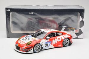 Porsche 911 991.2 GT3 R #31 Frikadelli Racing K. Bachler / M. Christensen 24 Hours of Nurburgring 2017 Minichamps 1:18 155176 - nuotrauka 6 iš 6
