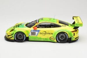 Porsche 911 991.2 GT3 R #911 Manthey Racing R. Dumas / F. Makowiecki 24 Hours of Nurburgring 2017 Minichamps 1:18 155176911 M - nuotrauka 3 iš 6