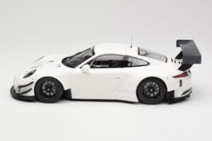 Porsche 911 991.2 GT3 R Baltas su Juodais Ratais Minichamps 1:18 155186900 Metalas - nuotrauka 3 iš 6