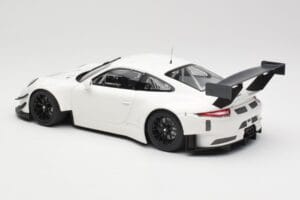 Porsche 911 991.2 GT3 R Baltas su Juodais Ratais Minichamps 1:18 155186900 Metalas - nuotrauka 5 iš 6