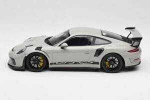 Porsche 911 991.2 GT3 RS Chalk Wording Juodi Ratlankiai Minichamps 1:18 153068230 Metalas - nuotrauka 3 iš 6