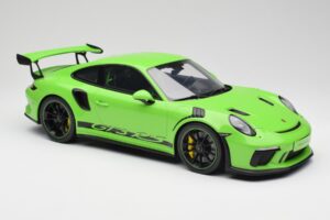 Porsche 911 991.2 GT3 RS Žalias GT Spirit 1:12 GT917 Derva - nuotrauka 4 iš 6