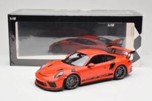 Porsche 911 991.2 GT3 RS Lava Orange & Sidabriniai Ratai Minichamps 1:18 155068225 Metalas - nuotrauka 6 iš 6