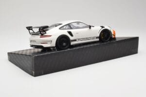 Porsche 911 991.2 GT3 RS Manthey Racing Baltas & Mėlynas & Oranžinis Minichamps 1:18 MR-911-GT3RS-1805 Metalas - nuotrauka 3 iš 6