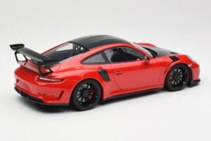 Porsche 911 991.2 GT3 RS Weissach Package Raudonas su Juodais Ratais Minichamps 1:18 155068230 Metalas - nuotrauka 2 iš 6