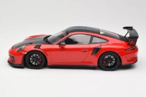 Porsche 911 991.2 GT3 RS Weissach Package Raudonas su Juodais Ratais Minichamps 1:18 155068230 Metalas - nuotrauka 3 iš 6
