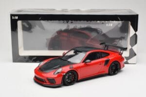 Porsche 911 991.2 GT3 RS Weissach Package Raudonas su Juodais Ratais Minichamps 1:18 155068230 Metalas - nuotrauka 6 iš 6