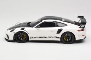 Porsche 911 991.2 GT3 RS Weissach Package Baltas Wording Juodi Magnio Ratlankiai Minichamps 1:18 153068225 Metalas - nuotrauka 3 iš 6