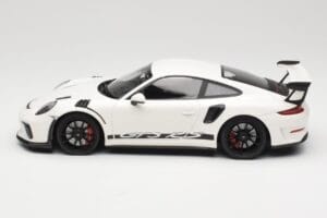 Porsche 911 991.2 GT3 RS Baltas su Juodais Ratais Minichamps 1:18 155068224 Metalas - nuotrauka 3 iš 6
