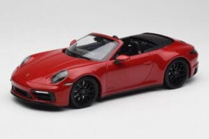 Porsche 911 992 Carrera 4 GTS Kabrioletas Raudonas Minichamps 1:18 155063032 Metalas