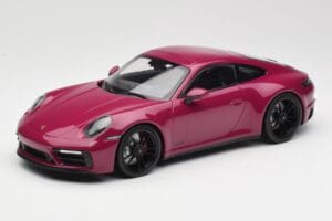 Porsche 911 992 Carrera 4 GTS Rubystar Minichamps 1:18 155063102 Metalas