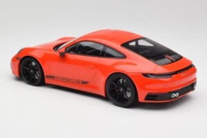 Porsche 911 992 Carrera 4S Lava Oranžinis Minichamps 1:18 155067327 Metalas - nuotrauka 5 iš 6