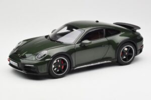 Porsche 911 992 Dakar Oak Žalias Metalinis Norev 1:18 187241 Metalas