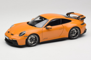 Porsche 911 992 GT3 Bahama Yellow Norev 1:18 187387 Metalas