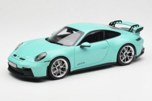 Porsche 911 992 GT3 Mint Žalias Norev 1:18 187316 Metalas