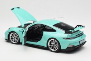 Porsche 911 992 GT3 Mint Žalias Norev 1:18 187316 Metalas - nuotrauka 5 iš 8