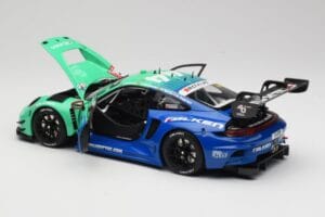 Porsche 911 992 GT3 R Falken #44 D. Eriksson / T. Heinemann 24 Hours of Nurburgring 2023 Minichamps 1:18 113236344 Metalas - nuotrauka 5 iš 8