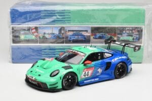 Porsche 911 992 GT3 R Falken #44 D. Eriksson / T. Heinemann 24 Hours of Nurburgring 2023 Minichamps 1:18 113236344 Metalas - nuotrauka 8 iš 8