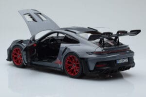 Porsche 911 992 GT3 RS Arctic Pilkas Pyro Raudonas Norev 1:18 187350 Metalas - nuotrauka 5 iš 8