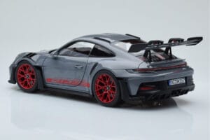 Porsche 911 992 GT3 RS Arctic Pilkas Pyro Raudonas Norev 1:18 187350 Metalas - nuotrauka 7 iš 8
