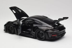 Porsche 911 992 GT3 RS Juodas & Juodi Ratai Concept Minichamps 1:18 911992003 Metalas - nuotrauka 5 iš 8
