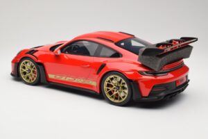 Porsche 911 992 GT3 RS Guards Red GT Spirit 1:12 GT939 Derva - nuotrauka 5 iš 6