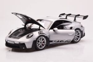 Porsche 911 992 GT3 RS Ice Pilkas Norev 1:18 187359 Metalas - nuotrauka 2 iš 8