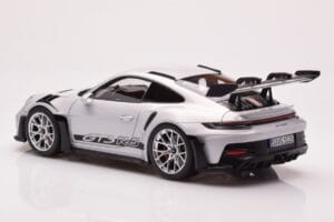 Porsche 911 992 GT3 RS Ice Pilkas Norev 1:18 187359 Metalas - nuotrauka 7 iš 8