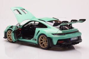 Porsche 911 992 GT3 RS Mint Žalias Norev 1:18 187362 Metalas - nuotrauka 5 iš 8