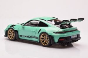 Porsche 911 992 GT3 RS Mint Žalias Norev 1:18 187362 Metalas - nuotrauka 7 iš 8