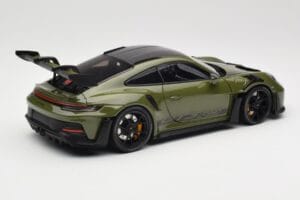 Porsche 911 992 GT3 RS Nato Olive & Black Wheels Minichamps 1:18 110062027 Metalas - nuotrauka 3 iš 8