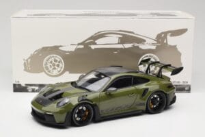 Porsche 911 992 GT3 RS Nato Olive & Black Wheels Minichamps 1:18 110062027 Metalas - nuotrauka 8 iš 8