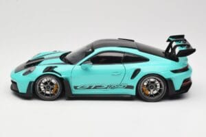 Porsche 911 992 GT3 RS Python Green & Dark Silver Wheels Minichamps 1:18 110062026 Metalas - nuotrauka 4 iš 8