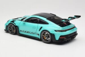 Porsche 911 992 GT3 RS Python Green & Dark Silver Wheels Minichamps 1:18 110062026 Metalas - nuotrauka 7 iš 8