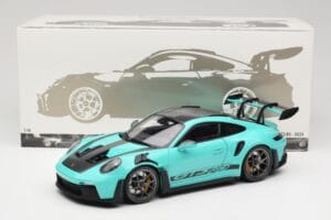 Porsche 911 992 GT3 RS Python Green & Dark Silver Wheels Minichamps 1:18 110062026 Metalas - nuotrauka 8 iš 8