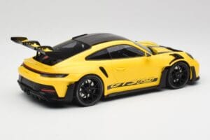 Porsche 911 992 GT3 RS Racing Geltonas & Juodi Ratai Minichamps 1:18 153062245 Metalas - nuotrauka 2 iš 6