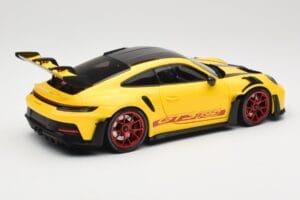 Porsche 911 992 GT3 RS Racing Yellow Weissach Package & Red Wheels Minichamps 1:18 110062025 Metalas - nuotrauka 3 iš 8