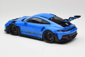 Porsche 911 992 GT3 RS Shark Mėlynas & Juodi Ratai Minichamps 1:18 153062233 Metalas - nuotrauka 5 iš 6