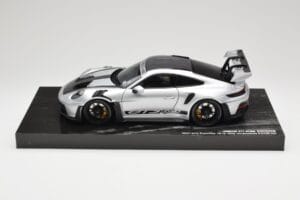 Porsche 911 992 GT3 RS Sidabras Weissach Package Minichamps 1:18 110062020 Metalas