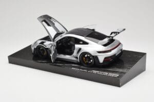 Porsche 911 992 GT3 RS Sidabras Weissach Package Minichamps 1:18 110062020 Metalas - nuotrauka 5 iš 8
