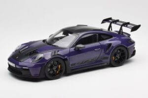 Porsche 911 992 GT3 RS Weissach Package Ultraviolet Norev 1:18 187368 Metalas