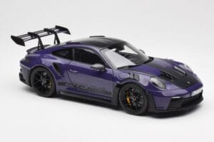 Porsche 911 992 GT3 RS Weissach Package Ultraviolet Norev 1:18 187368 Metalas - nuotrauka 6 iš 8