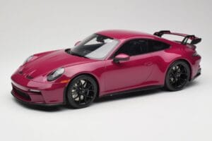 Porsche 911 992 GT3 Ruby Star Neo Red GT Spirit 1:12 GT536 Derva
