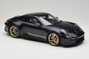 Porsche 911 992 GT3 Touring Viola Metallic GT Spirit 1:12 GT937 Derva - nuotrauka 4 iš 6