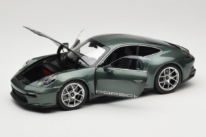 Porsche 911 992 S/T Malachite Green Metallic Norev 1:18 187472 Metalas - nuotrauka 2 iš 8