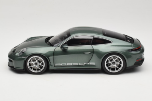 Porsche 911 992 S/T Malachite Green Metallic Norev 1:18 187472 Metalas - nuotrauka 5 iš 8