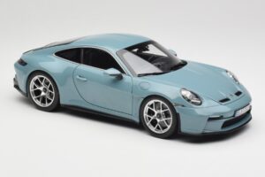 Porsche 911 992 S/T Meissen Blue Norev 1:18 187470 Metalas - nuotrauka 6 iš 8