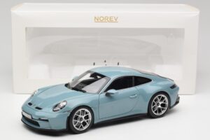 Porsche 911 992 S/T Meissen Blue Norev 1:18 187470 Metalas - nuotrauka 8 iš 8